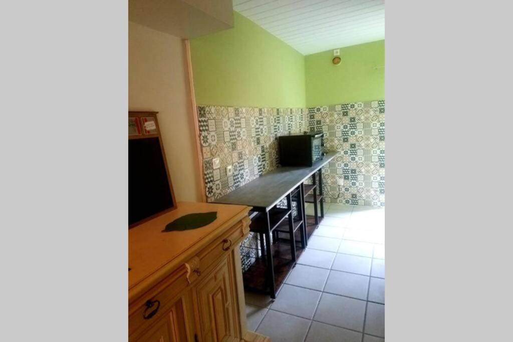 Petit Gite Ou Chambre D'Hotes 2/4 Personnes Buffieres Exterior photo