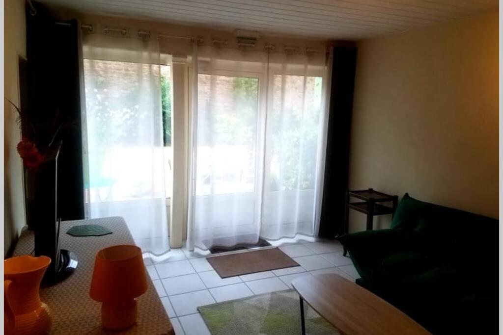 Petit Gite Ou Chambre D'Hotes 2/4 Personnes Buffieres Exterior photo